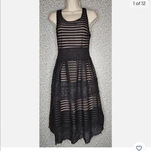 Gianni Bini Tracie LBD - Sleeveless Lace Overlay Fit & Flare Cocktail Dress - XS